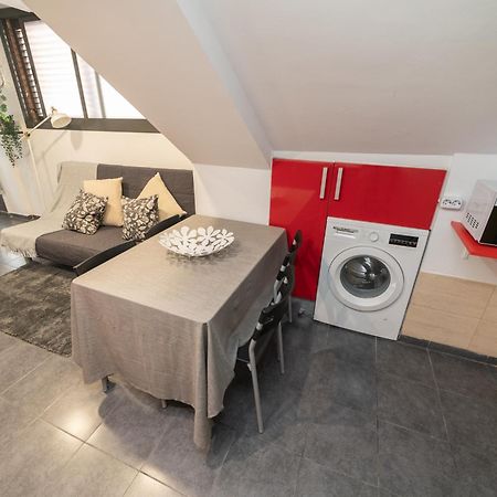 Barcelona Apartment Near Park Gueell Exterior photo